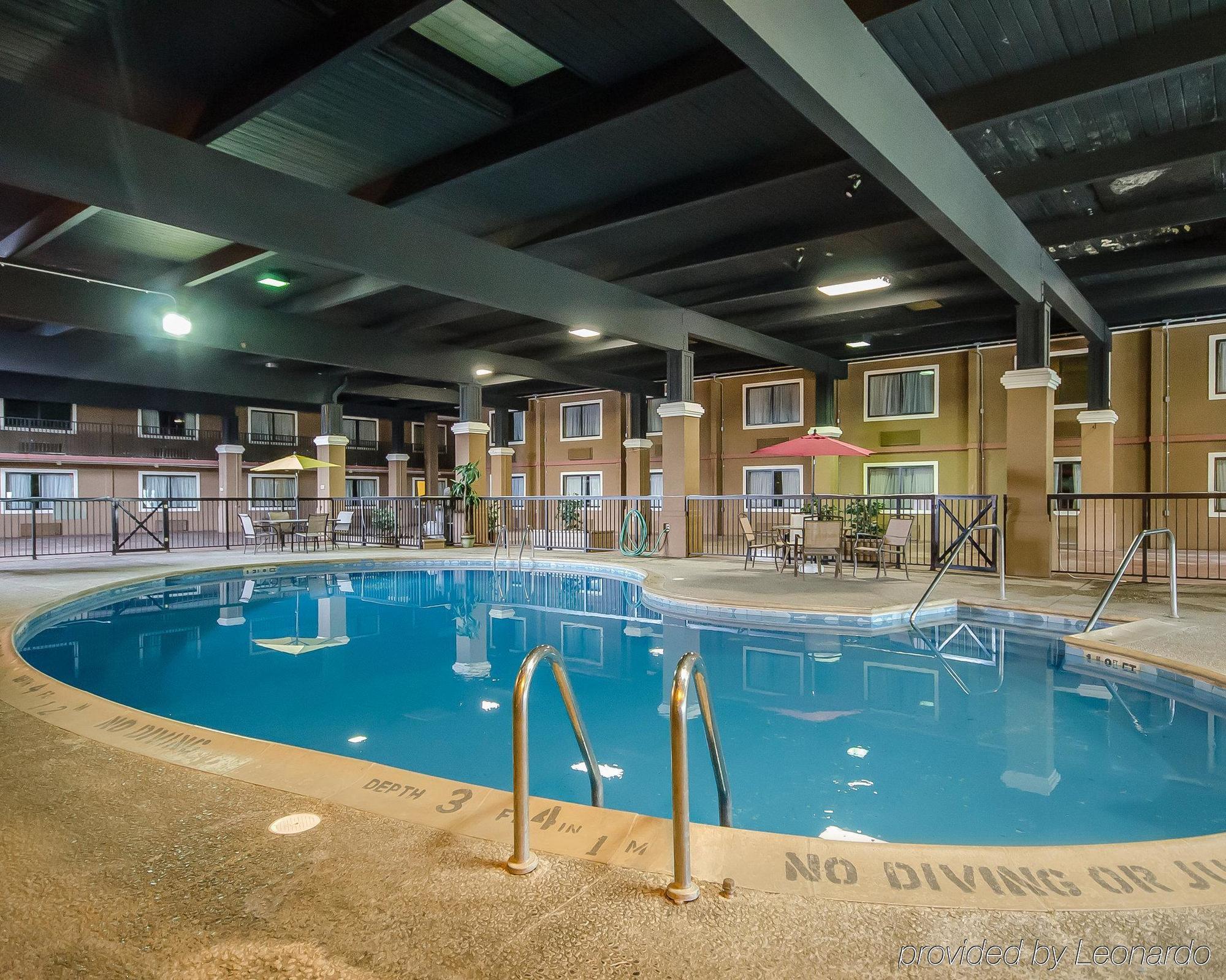 Quality Inn Vincennes Exterior foto