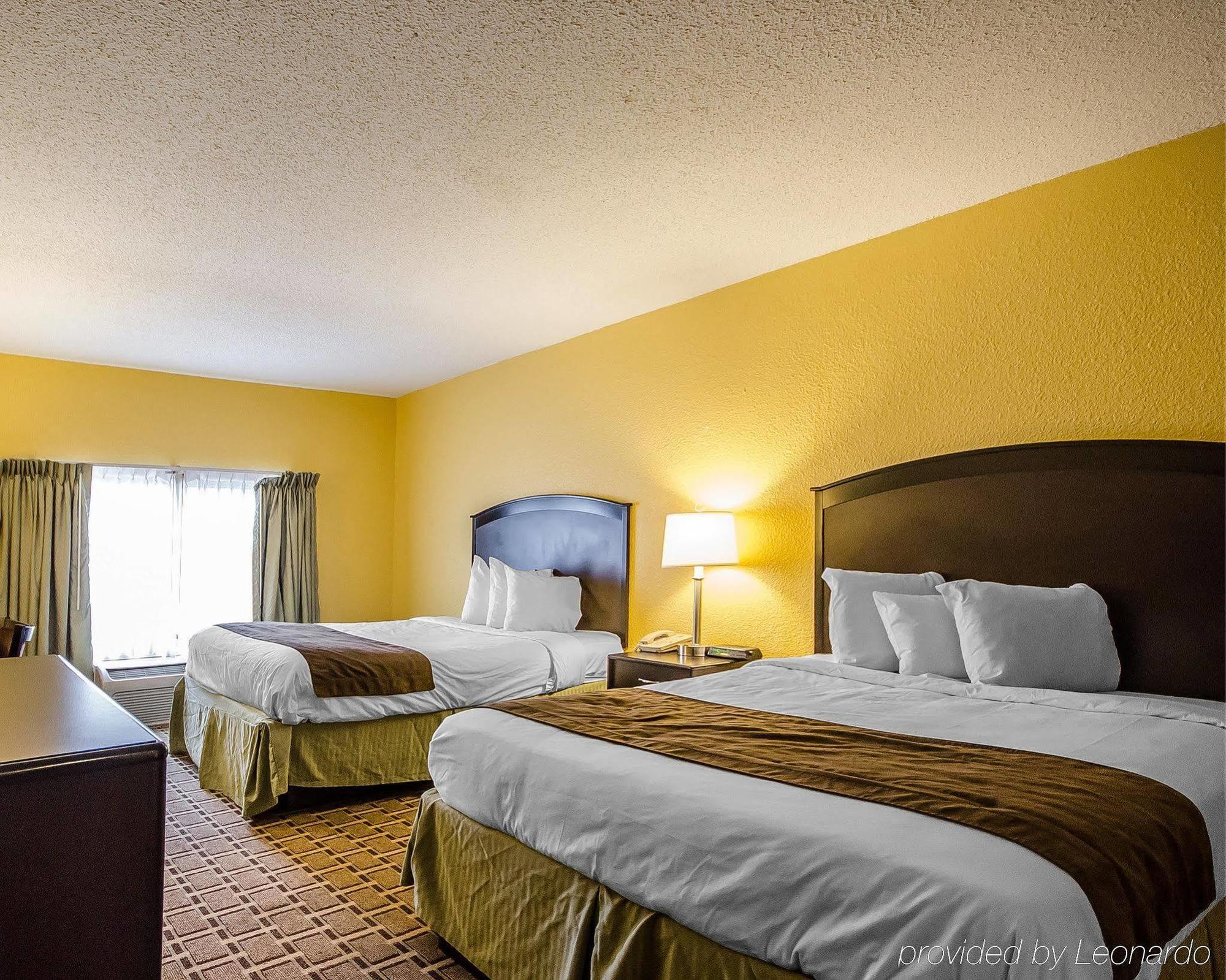 Quality Inn Vincennes Exterior foto