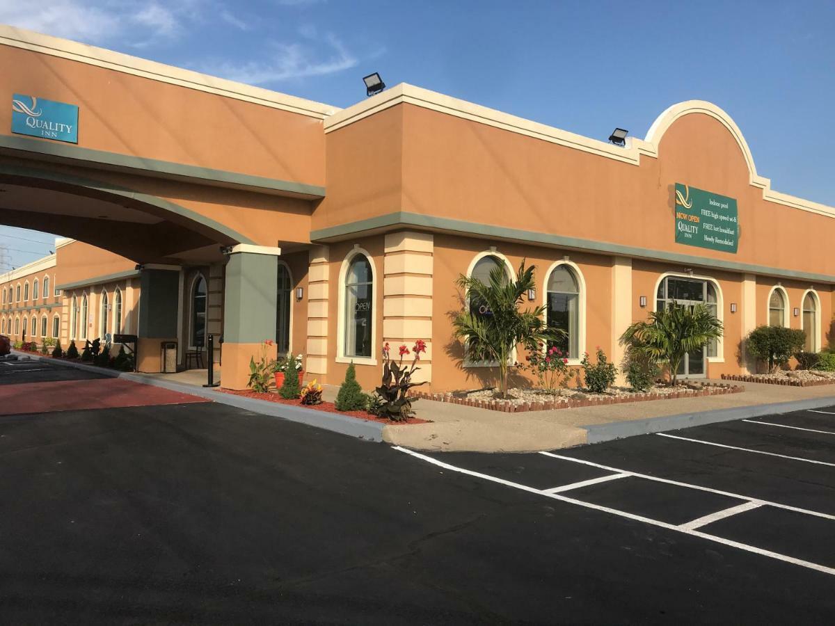 Quality Inn Vincennes Exterior foto