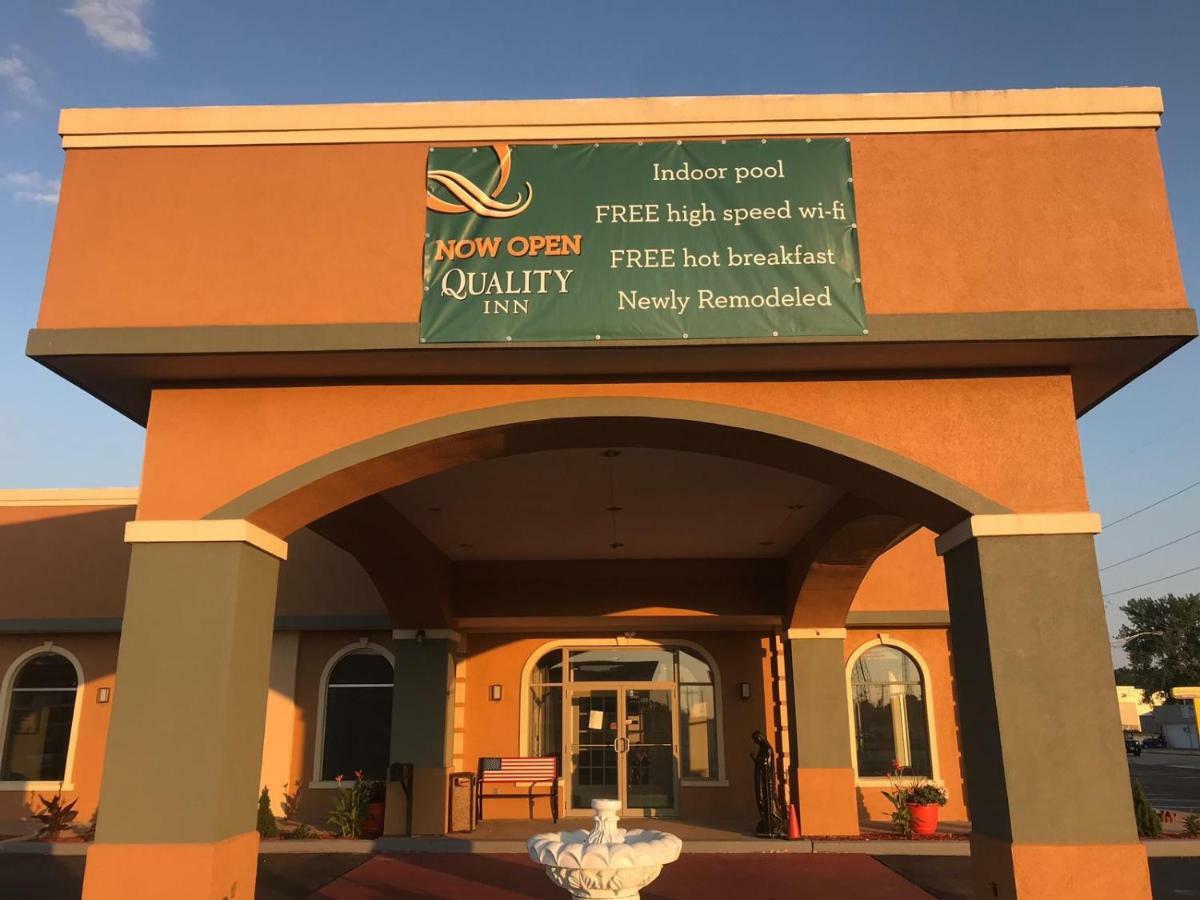 Quality Inn Vincennes Exterior foto